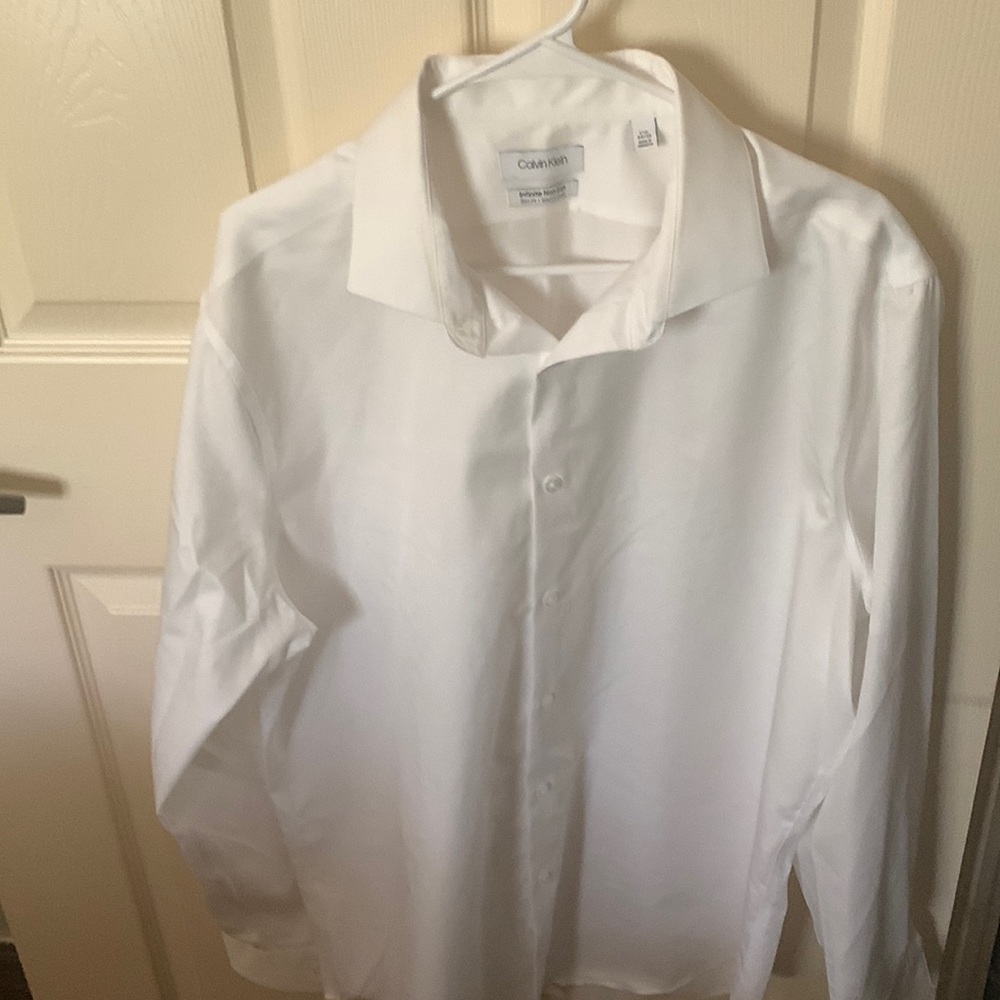 Men’s Calvin Klein Dress Shirt